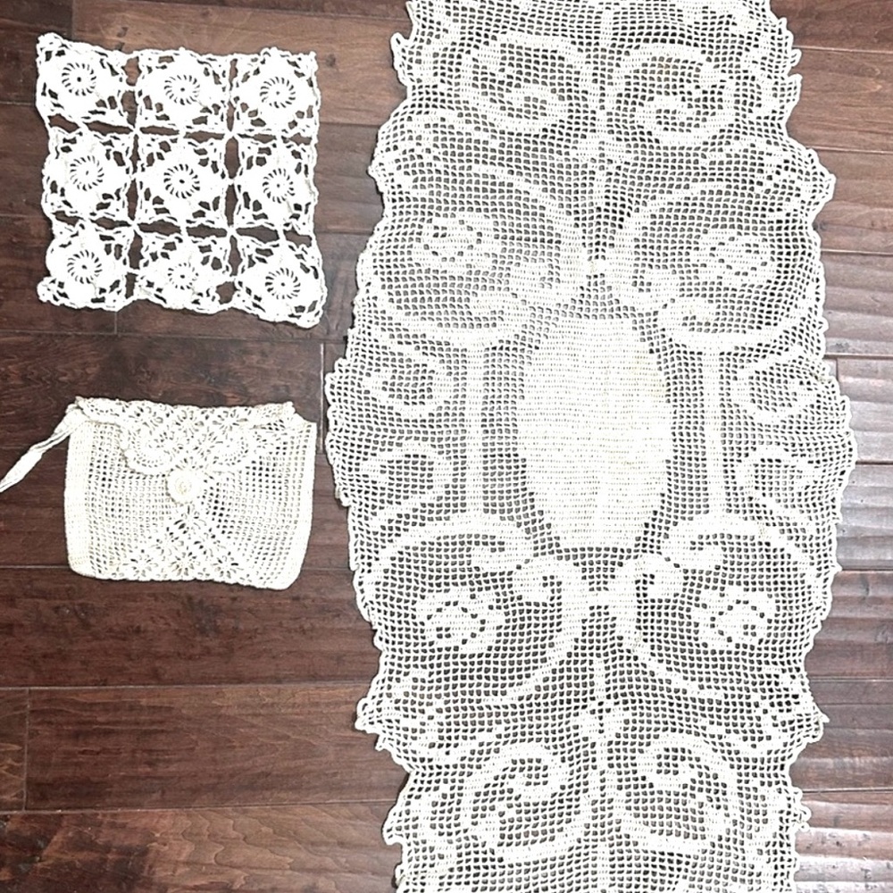 Vintage Crochet Lace Table Linens and Wrist Handbag Make Up Bag